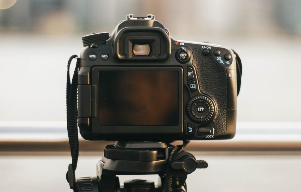 كيف تفحص الكاميرا المستعملة قبل شرائها