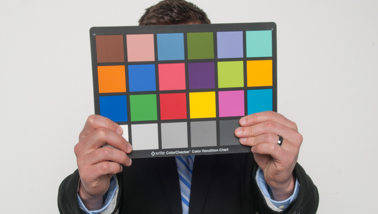 ماهي أداة Color Checker وكيف ولماذا نستخدمها