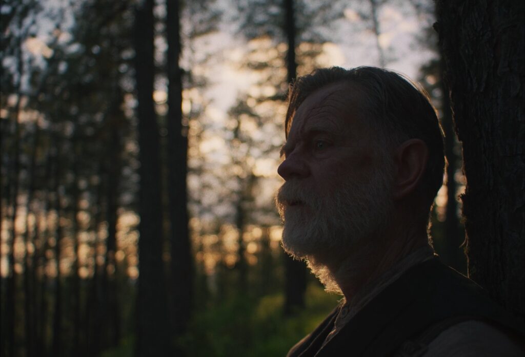 Train Dreams: دراسة في أبعاد التكوين والدلالة