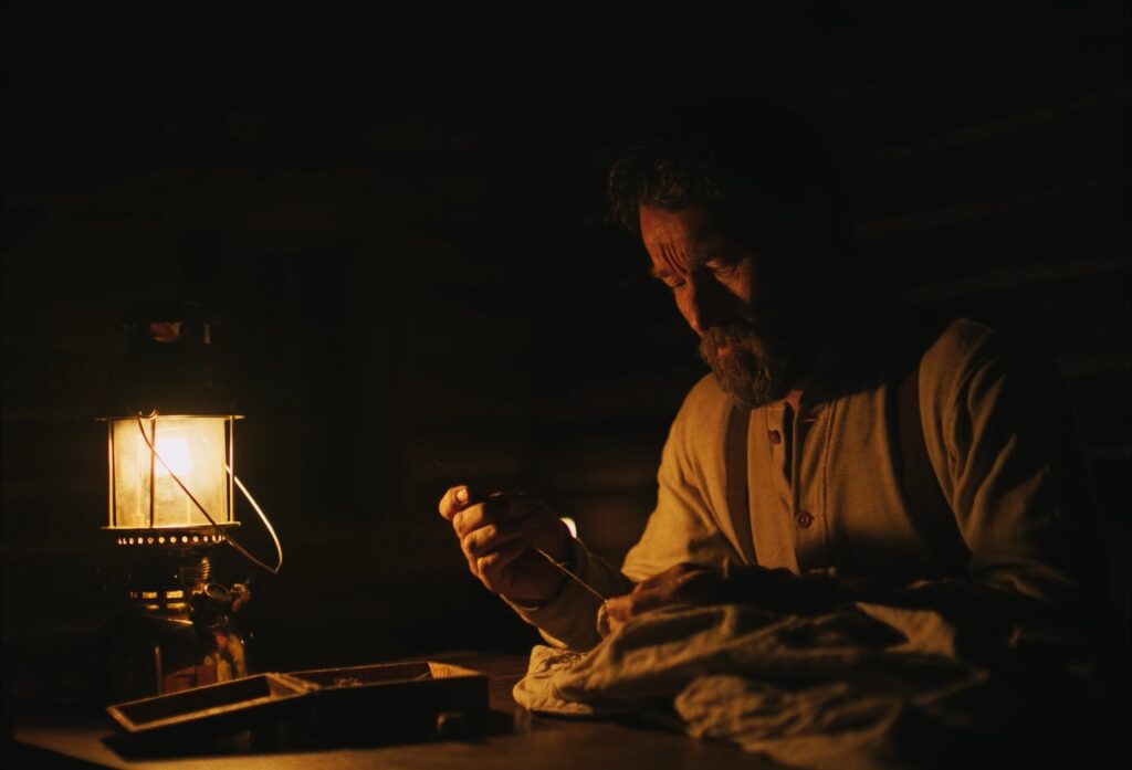 Train Dreams: دراسة في أبعاد التكوين والدلالة